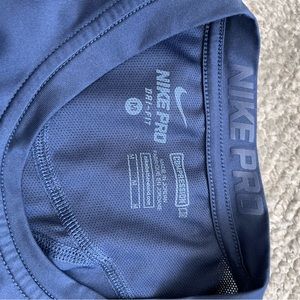 Medium Nike pro compression top